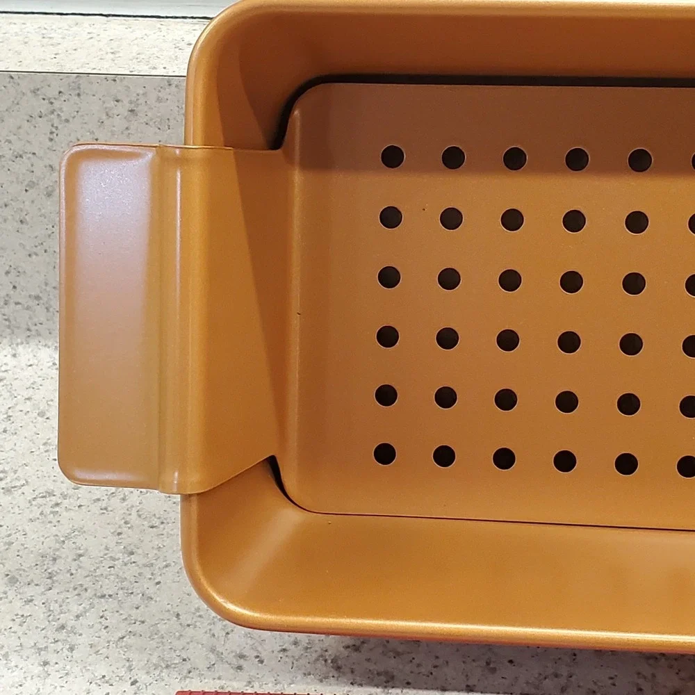 New Loaf Meatloaf Pan Removeable Drain Pan Non-Stick Copper Coating 9 7/8x5 1/2